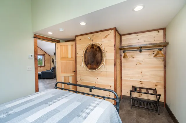 $549,500 | 6785 Village Drive, Finland, MN 55603