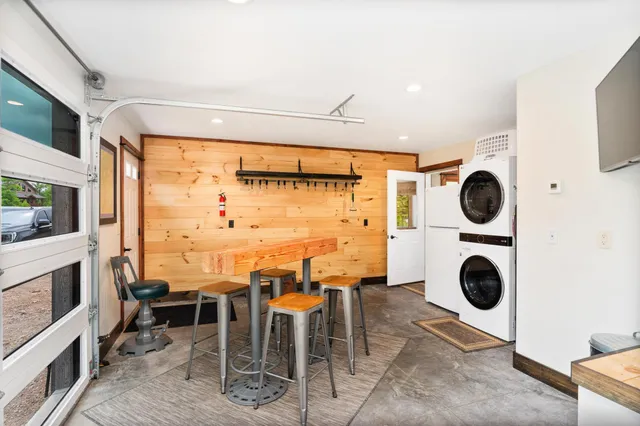 $549,500 | 6785 Village Drive, Finland, MN 55603