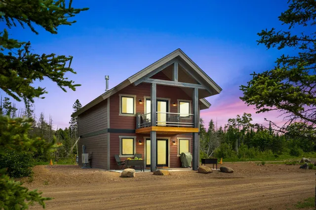 $549,500 | 6785 Village Drive, Finland, MN 55603