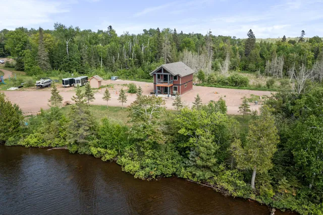 $549,500 | 6785 Village Drive, Finland, MN 55603
