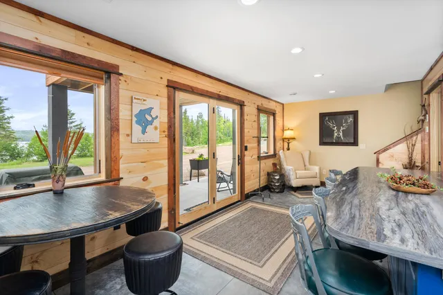 $549,500 | 6785 Village Drive, Finland, MN 55603