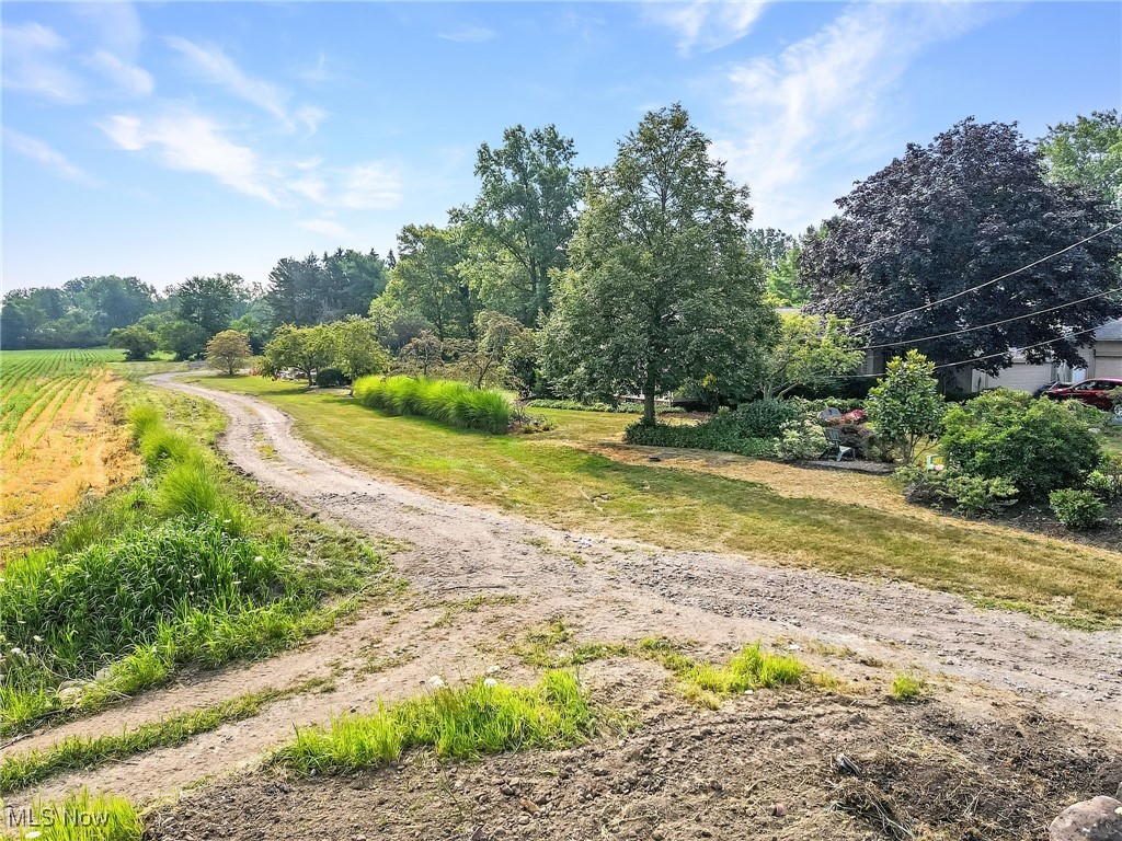 3473 Moon Road Avon, OH 44011 - Photo 4 of 12