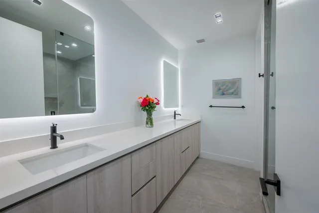 $6,500 | 6864 Southwest 80th Street, Miami, FL 33143