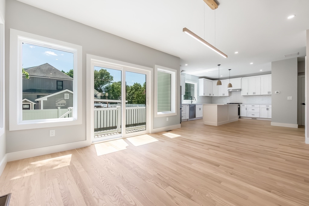 15 Foss Road, Unit A Framingham, MA 01702 - Photo 8 of 36