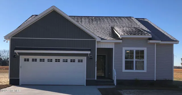 $1,890 | 351 Newell Road, Snow Hill, NC 28580