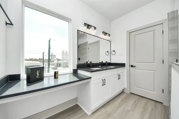 $2,480 | 5306 Kindred Garden Lane, Houston, TX 77091