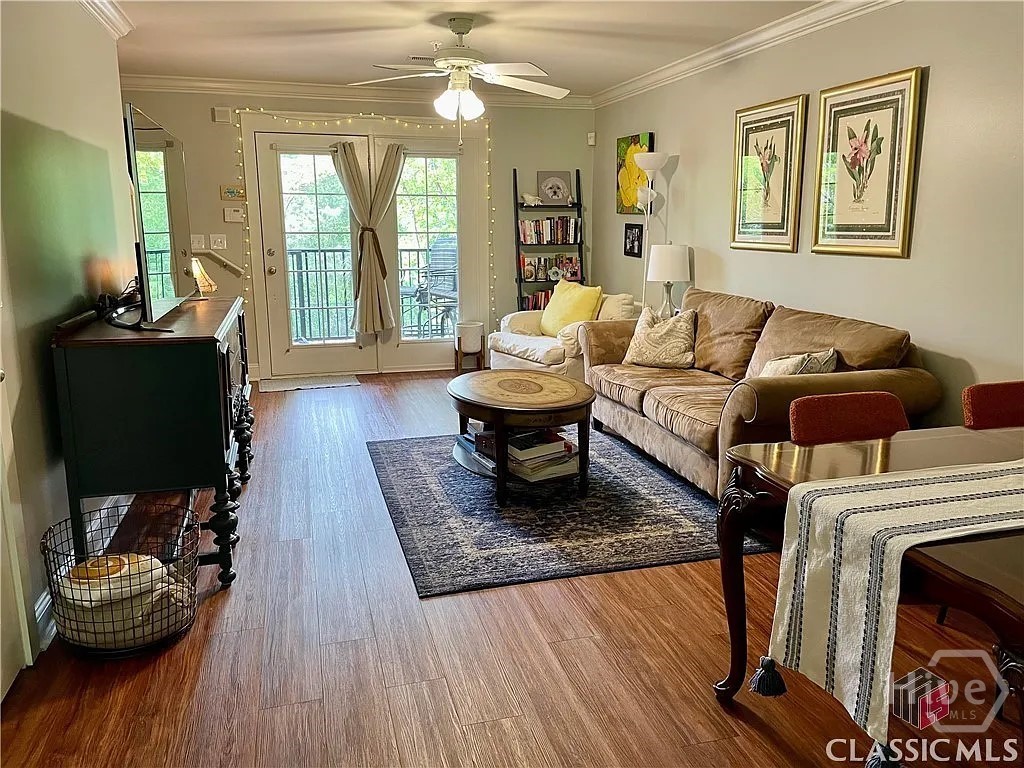1035 South Barnett Shoals Road, Unit 528 Athens, GA 30605 - Photo 2 of 9