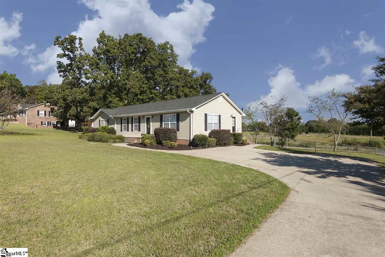 149 Flat Rock Church Road Liberty, SC 29657 - Photo 3 of 24