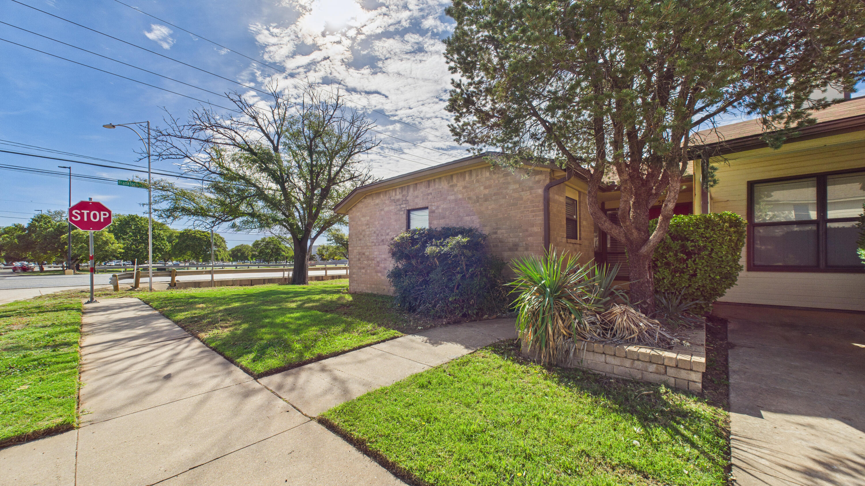 5801 6th Street Lubbock, TX 79416 - Photo 2 of 31 IMG_4630