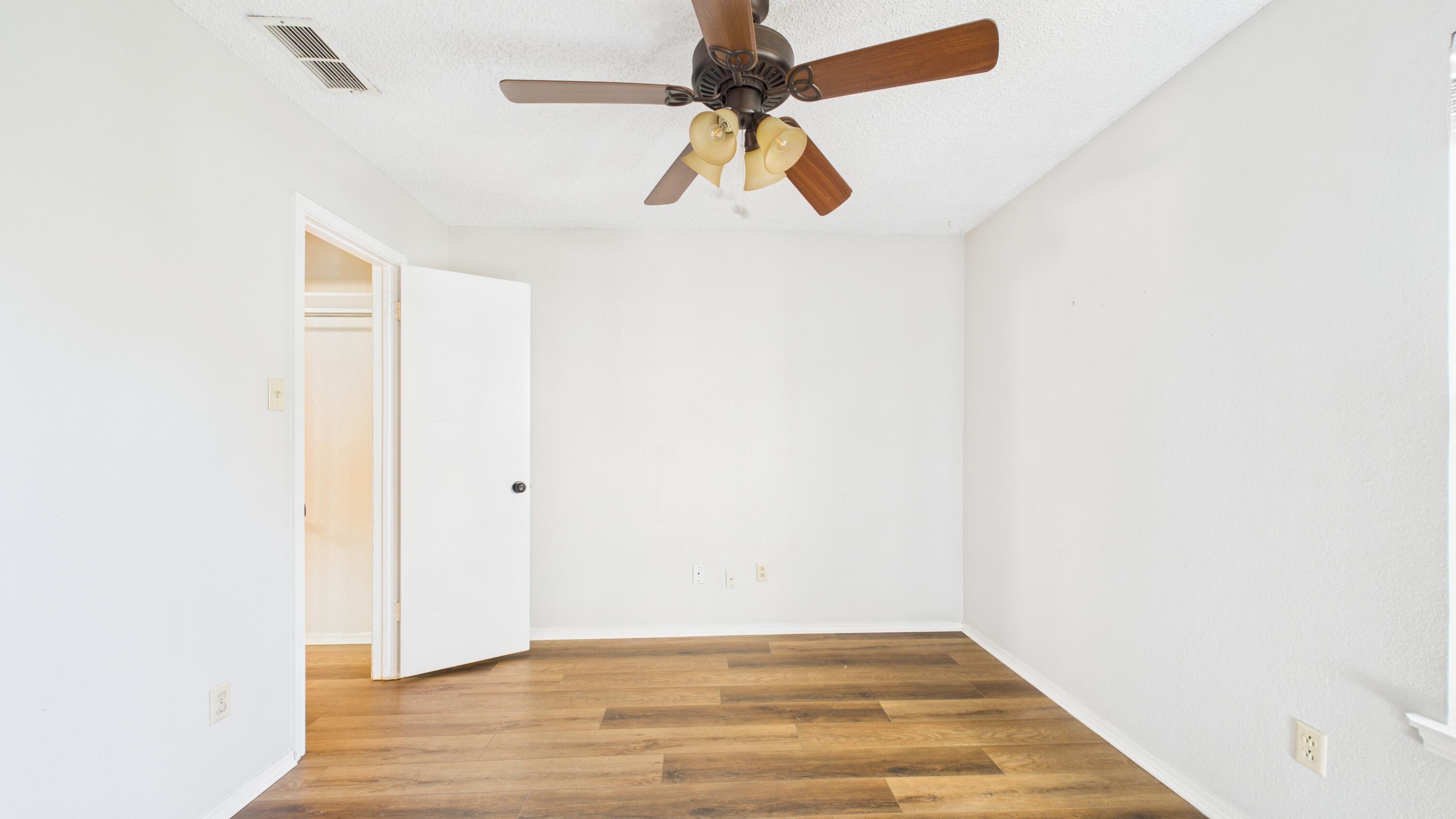 5801 6th Street Lubbock, TX 79416 - Photo 22 of 31 CAM03710G0-PR0151-STILL029