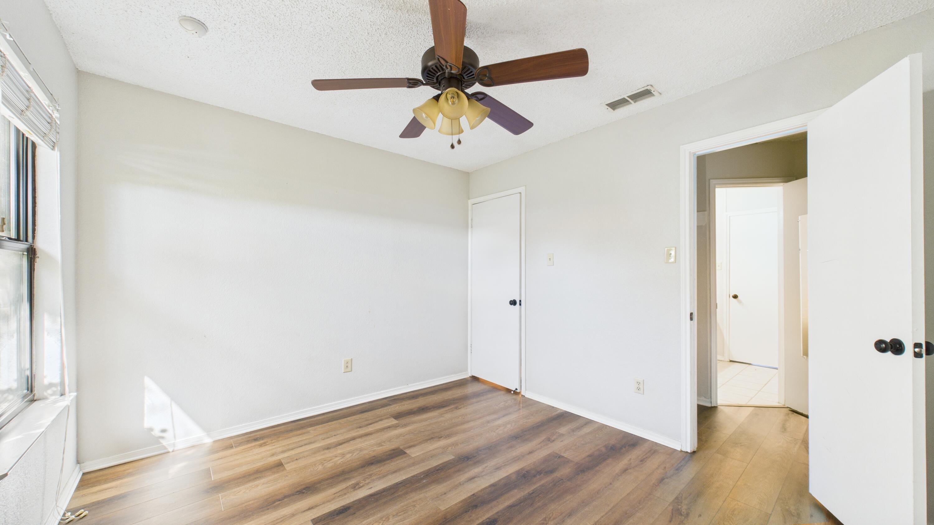 5801 6th Street Lubbock, TX 79416 - Photo 24 of 31 CAM03710G0-PR0151-STILL031