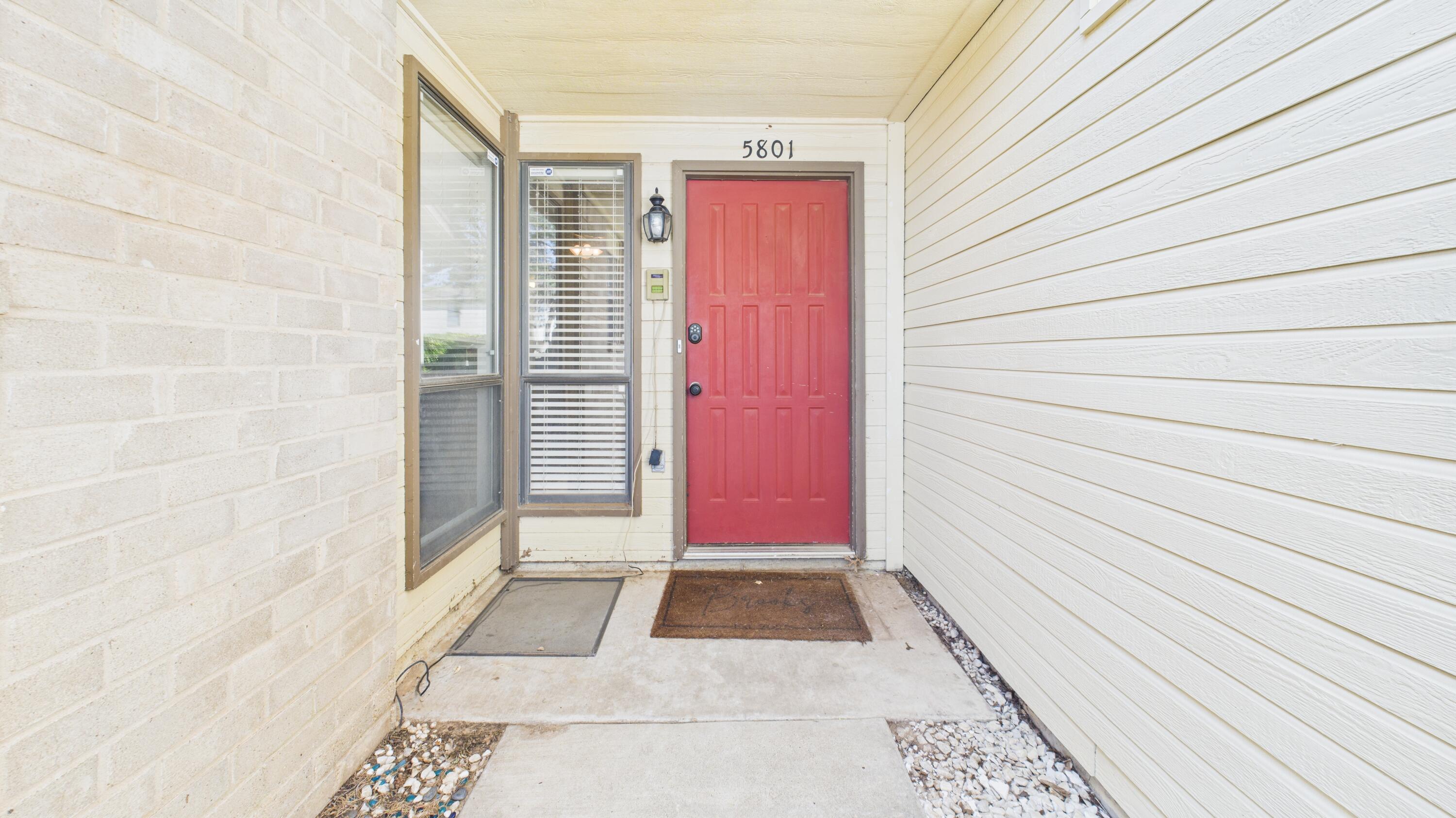 5801 6th Street Lubbock, TX 79416 - Photo 5 of 31 CAM03710G0-PR0151-STILL005