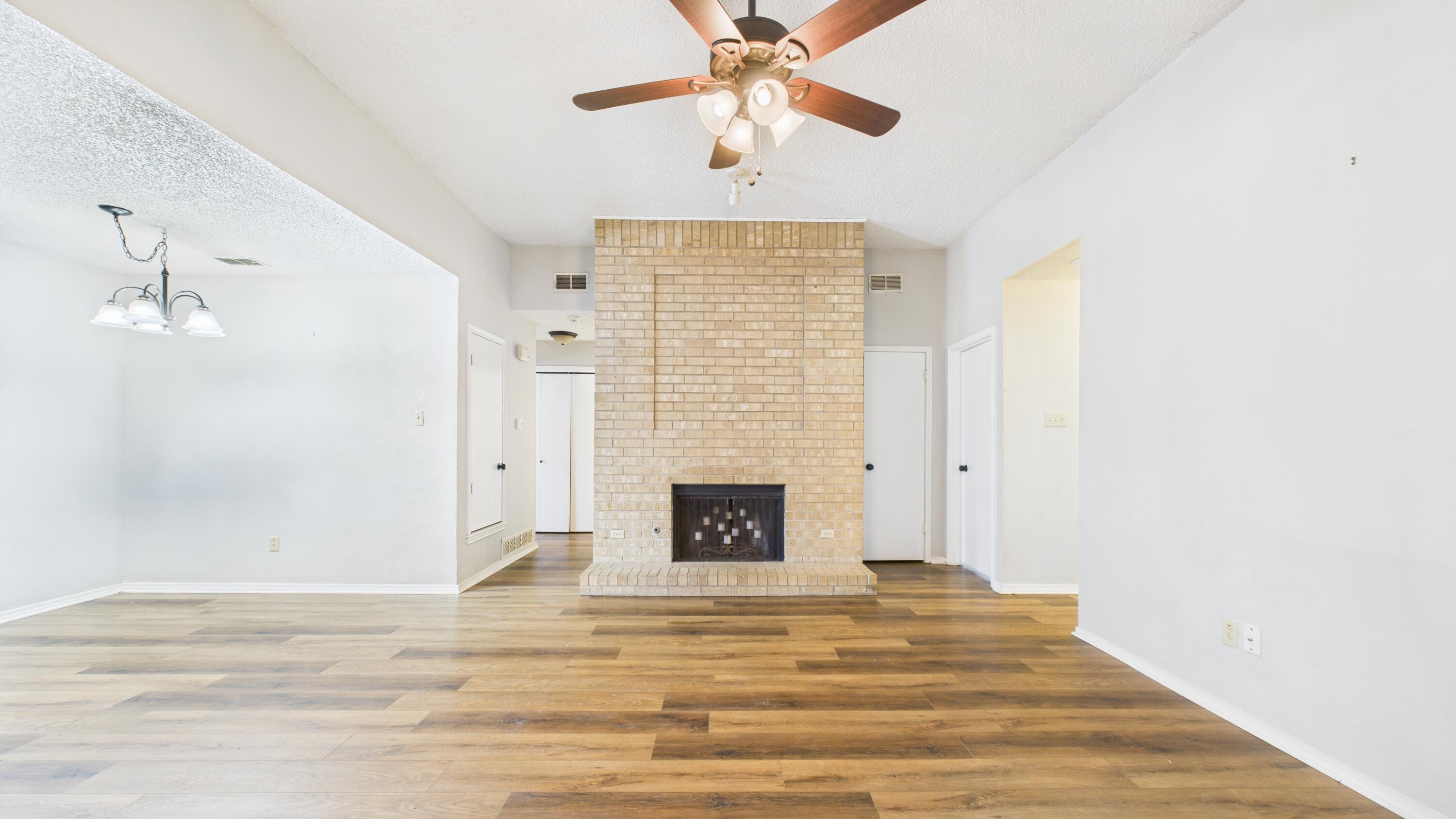 5801 6th Street Lubbock, TX 79416 - Photo 7 of 31 CAM03710G0-PR0151-STILL007