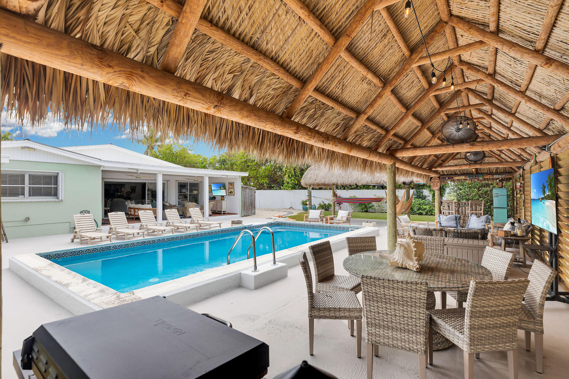 3405 16th Terrace Key West, FL 33040 - Photo 4 of 62 virtual-tour-361518-07