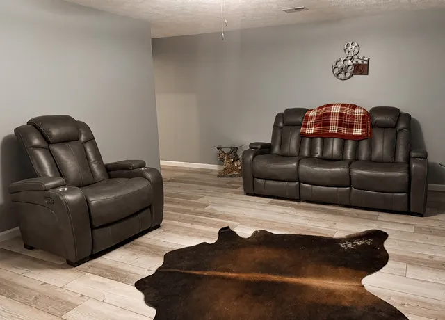 $240,000 | 315 Burcham Drive, Le Roy, IL 61752