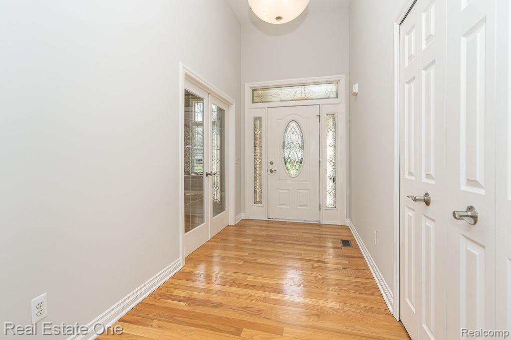 85 Orchardale Drive Rochester, MI 48309 - Photo 6 of 38 Inviting E