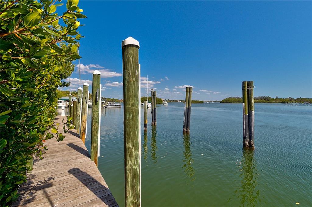 811 Blackburn Point Road Osprey, FL 34229 - Photo 1 of 1 Gallery Image 1