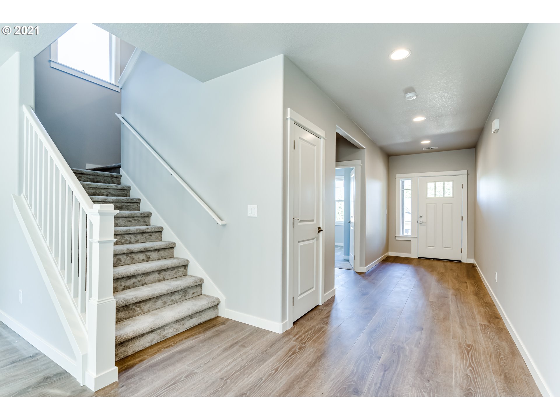 6015 Fernhill Loop Springfield, OR 97478 - Photo 15 of 32