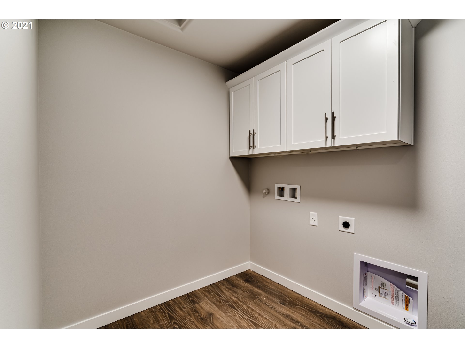 6015 Fernhill Loop Springfield, OR 97478 - Photo 19 of 32