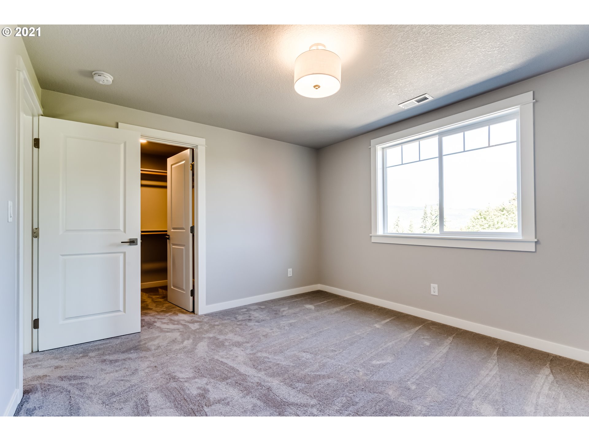 6015 Fernhill Loop Springfield, OR 97478 - Photo 28 of 32