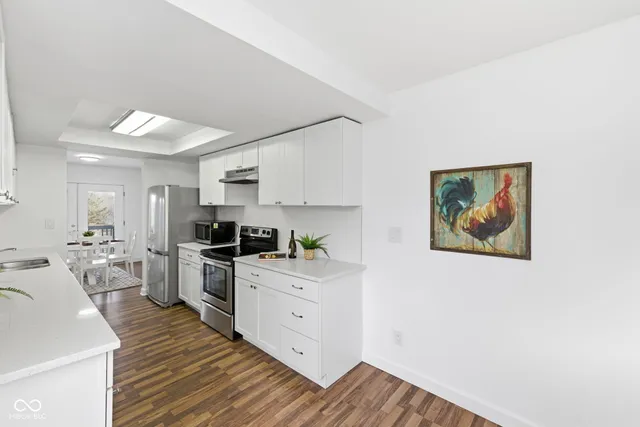 $199,000 | 5097 Vantage Point Road, Unit B 2, Avon, IN 46123