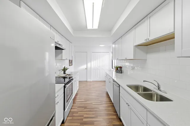 $199,000 | 5097 Vantage Point Road, Unit B 2, Avon, IN 46123