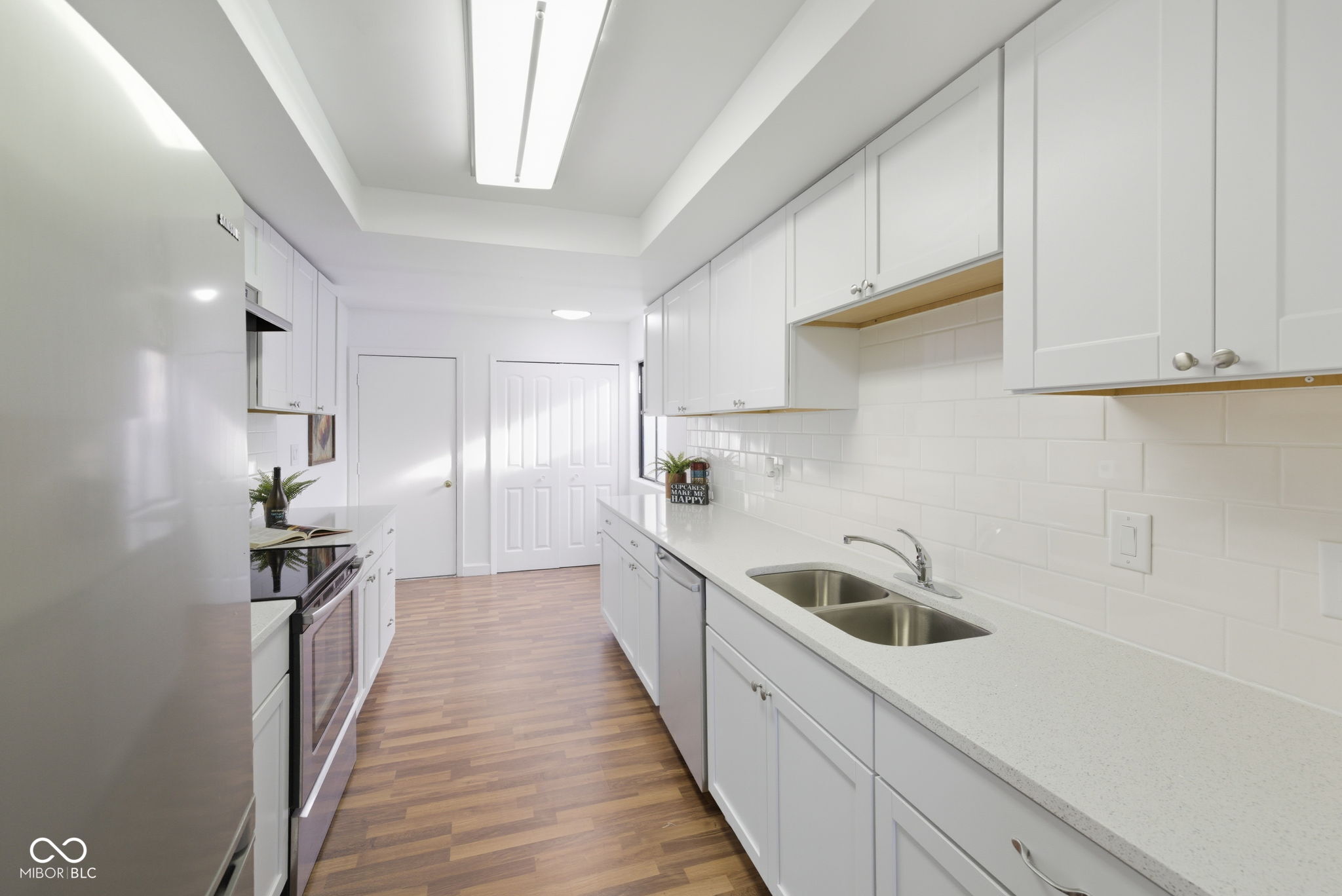 5097 Vantage Point Road, Unit B 2 Avon, IN 46123 - Photo 8 of 26