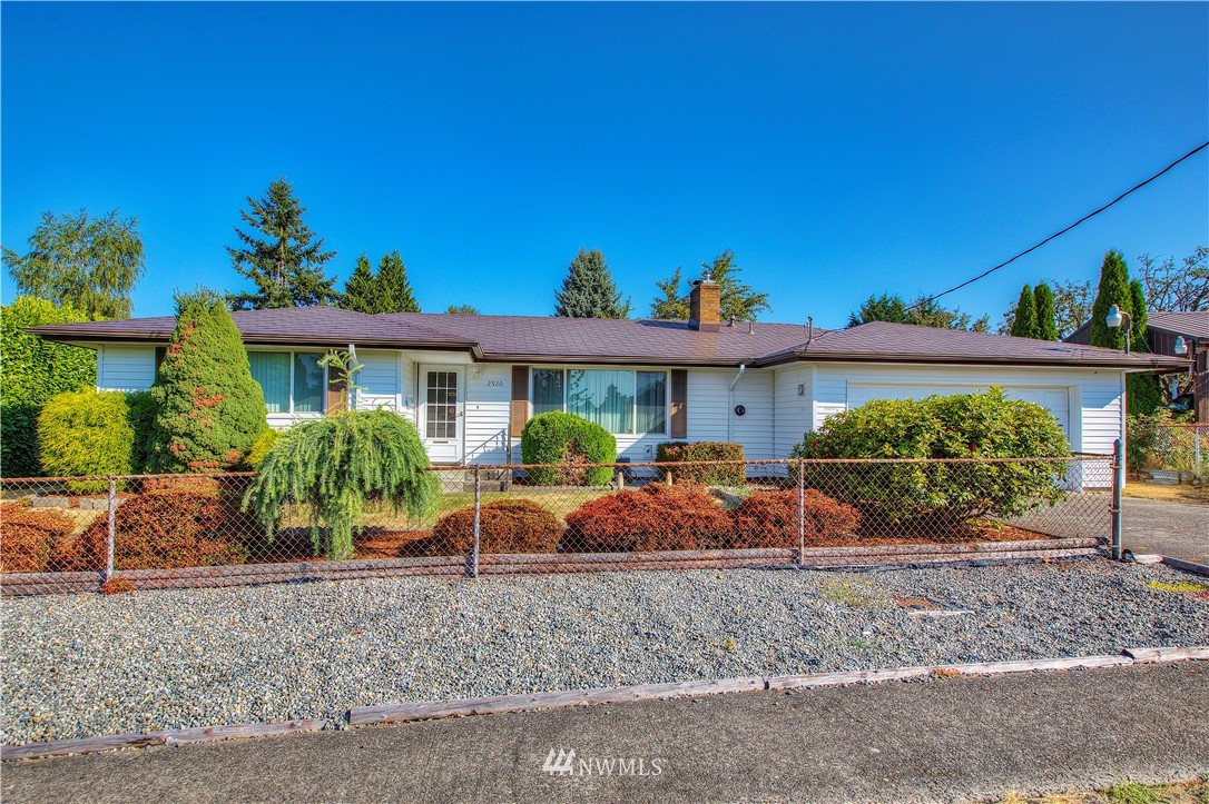 2920 Northeast 8th Place Renton, WA 98056 - Photo 1 of 20 Gallery Image 1