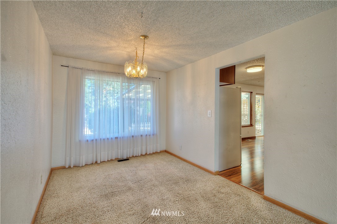 2920 Northeast 8th Place Renton, WA 98056 - Photo 13 of 20 Gallery Image 13
