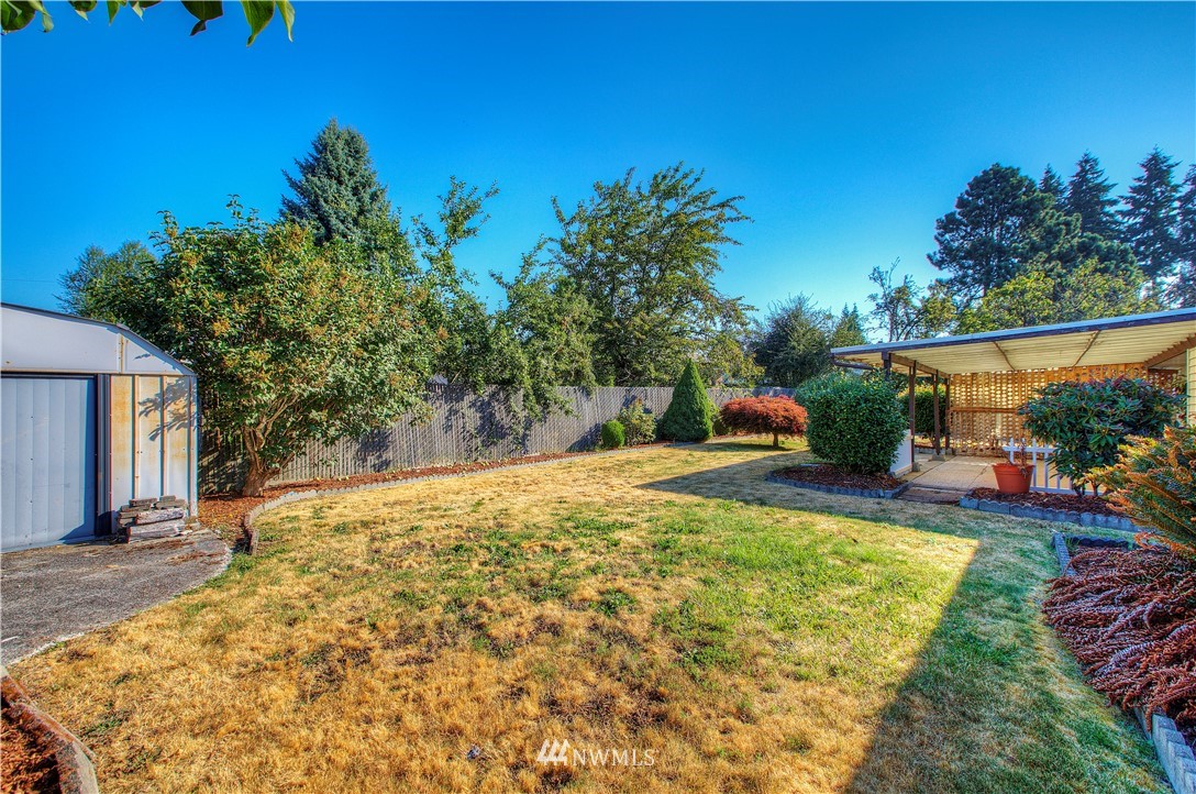 2920 Northeast 8th Place Renton, WA 98056 - Photo 5 of 20 Gallery Image 5