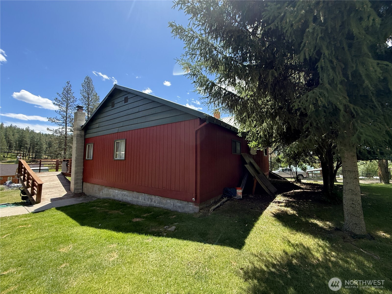 54 North Klondike Road Republic, WA 99166 - Photo 32 of 36