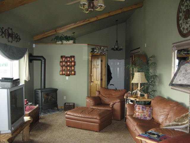 6606 West Crosscut Road Deer Park, WA 99006 - Photo 4 of 9