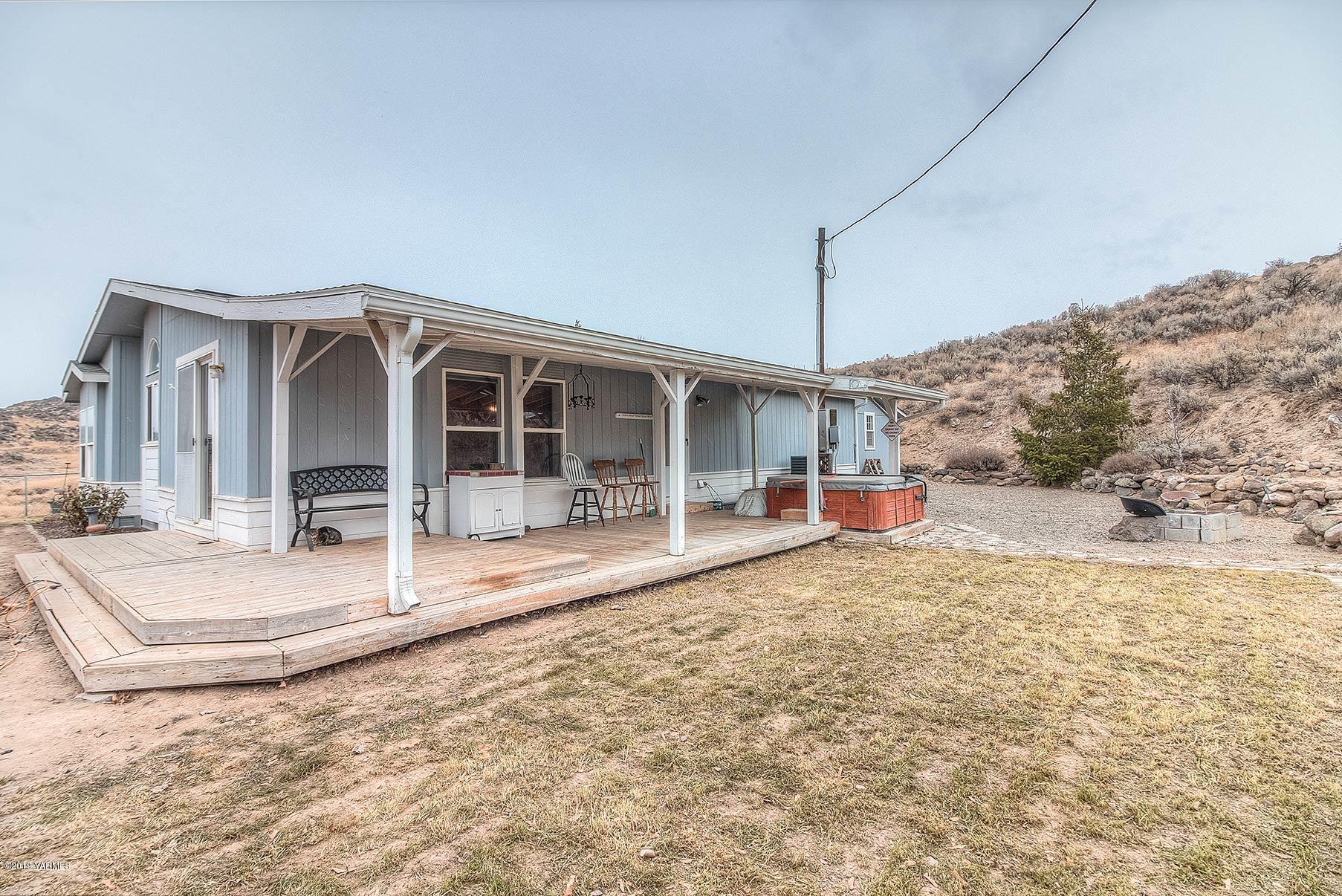 511 Livengood Road Cowiche, WA 98923 - Photo 18 of 20 14- Backyard