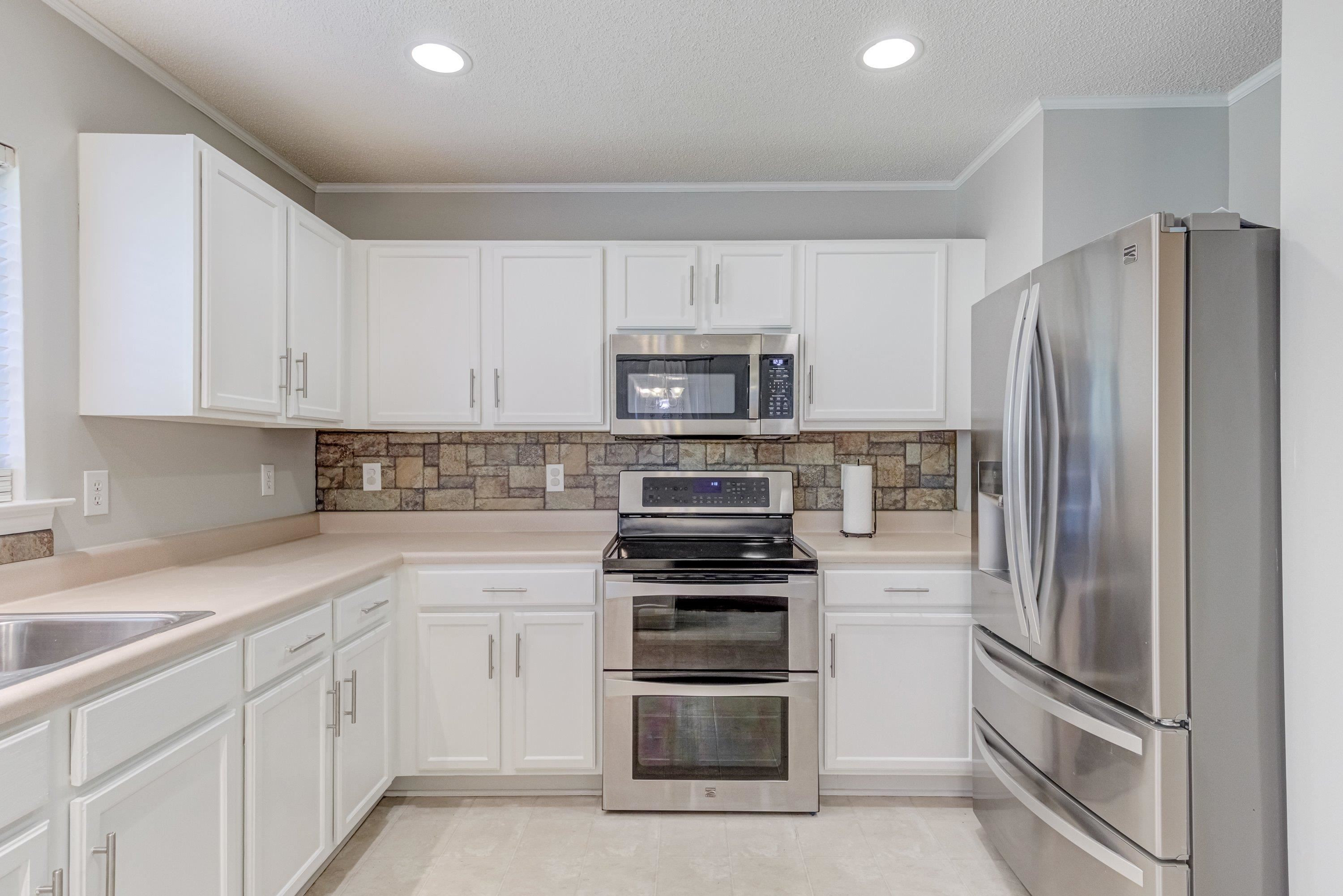 8134 Cohosh Court Raleigh, NC 27616 - Photo 6 of 14 Kitchen