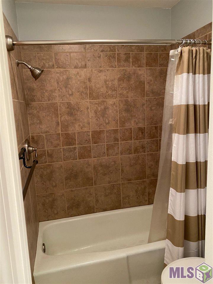 9968 Mint Drive Baton Rouge, LA 70809 - Photo 10 of 22 Gallery Image 10