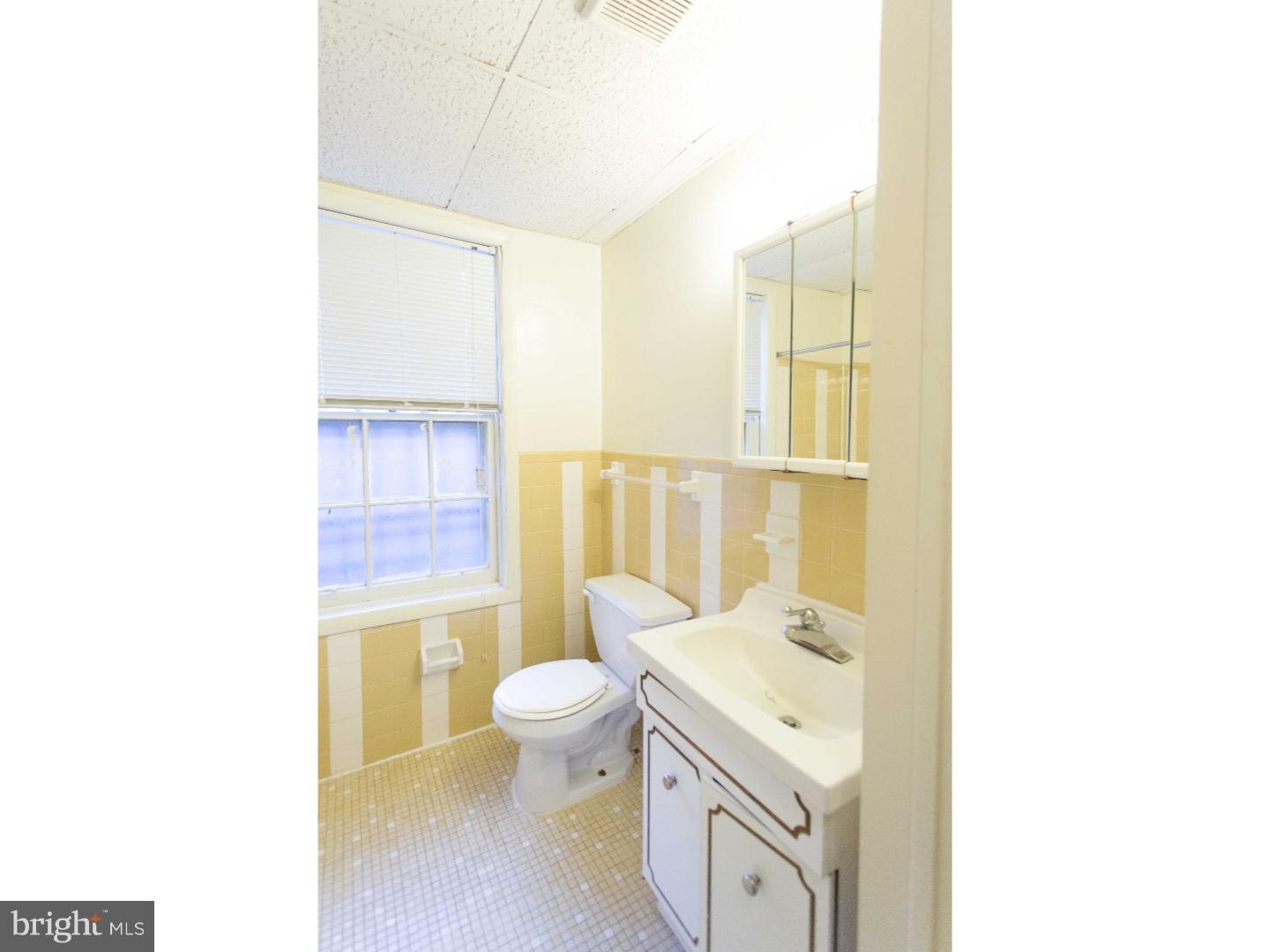 901 Clinton Street, Unit 7 Philadelphia, PA 19107 - Photo 16 of 16