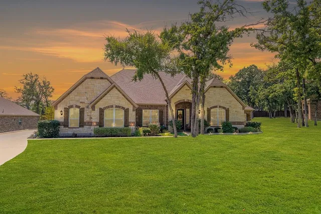 $679,000 | 142 Dogwood Drive, Krugerville, TX 76227