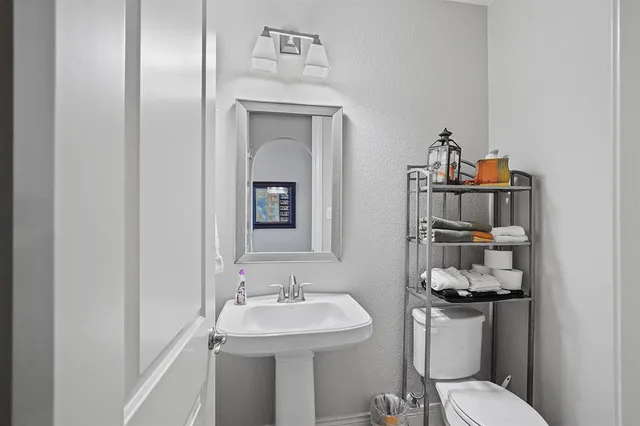 $679,000 | 142 Dogwood Drive, Krugerville, TX 76227