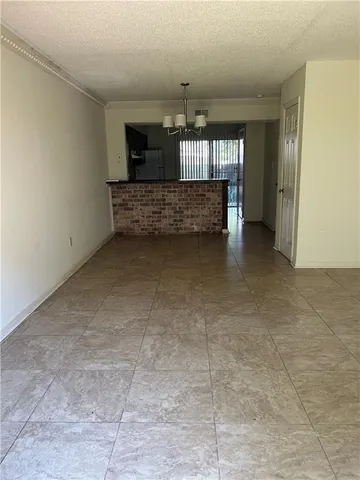 $1,200 | 913 Vouray Drive, Unit D, Kenner, LA 70065