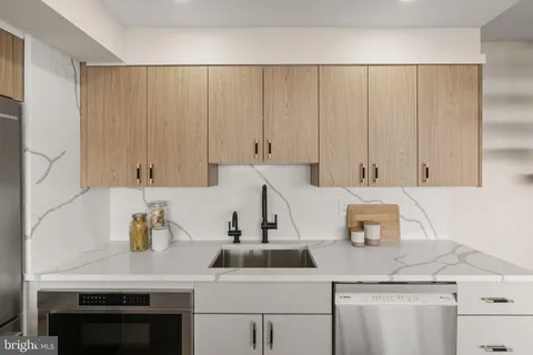 $549,000 | 50 Belmont Avenue, Unit 1016, Bala Cynwyd, PA 19004