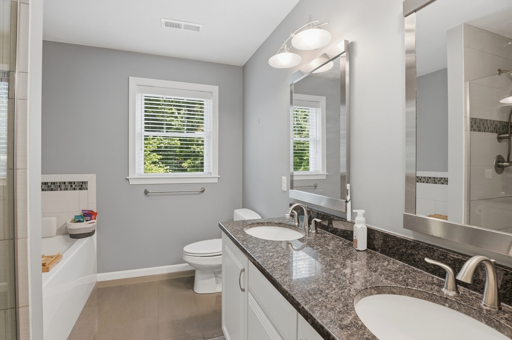 2 Klondike Road Grafton, MA 01560 - Photo 31 of 41