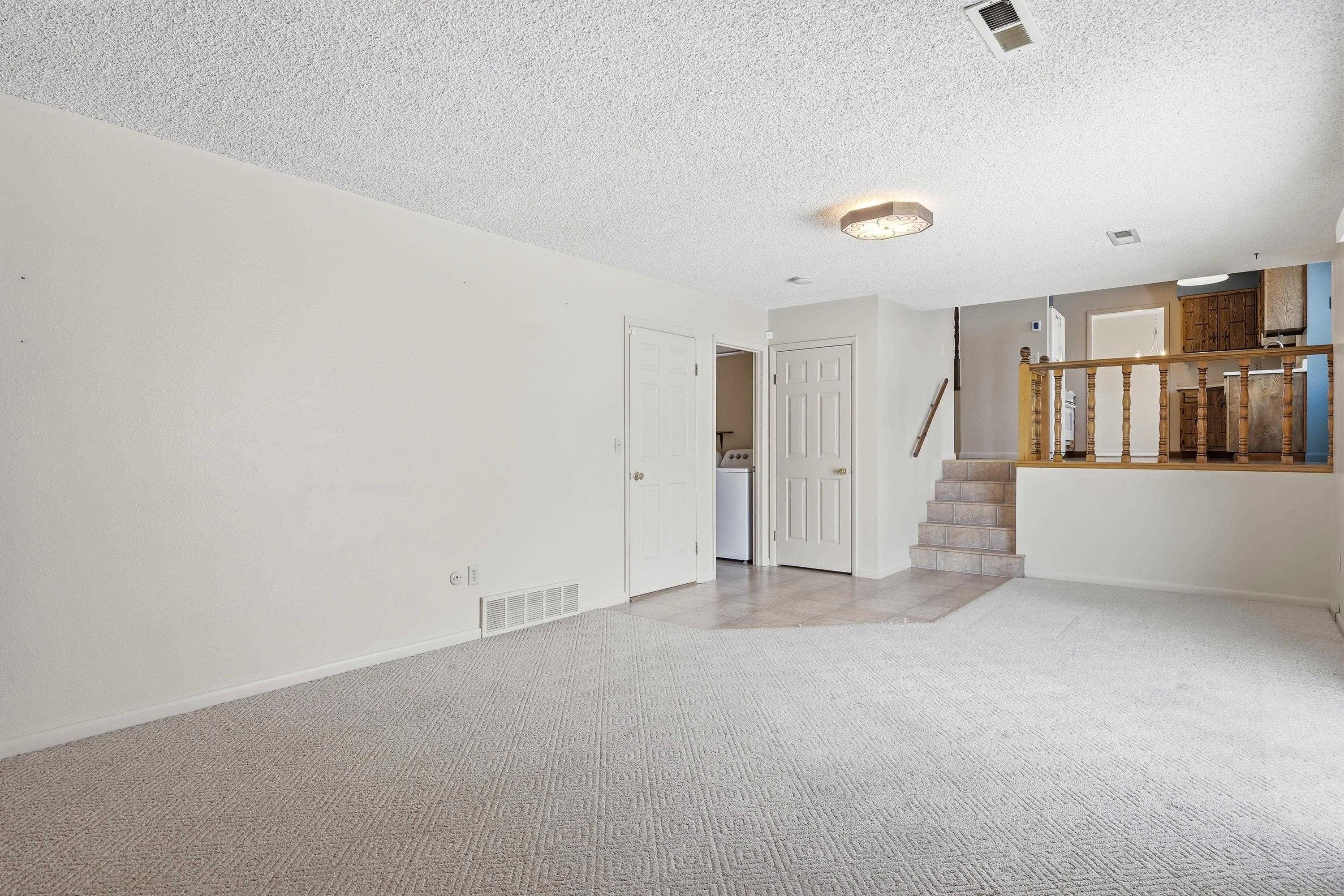 4560 Clyde Casper, WY 82609 - Photo 4 of 27