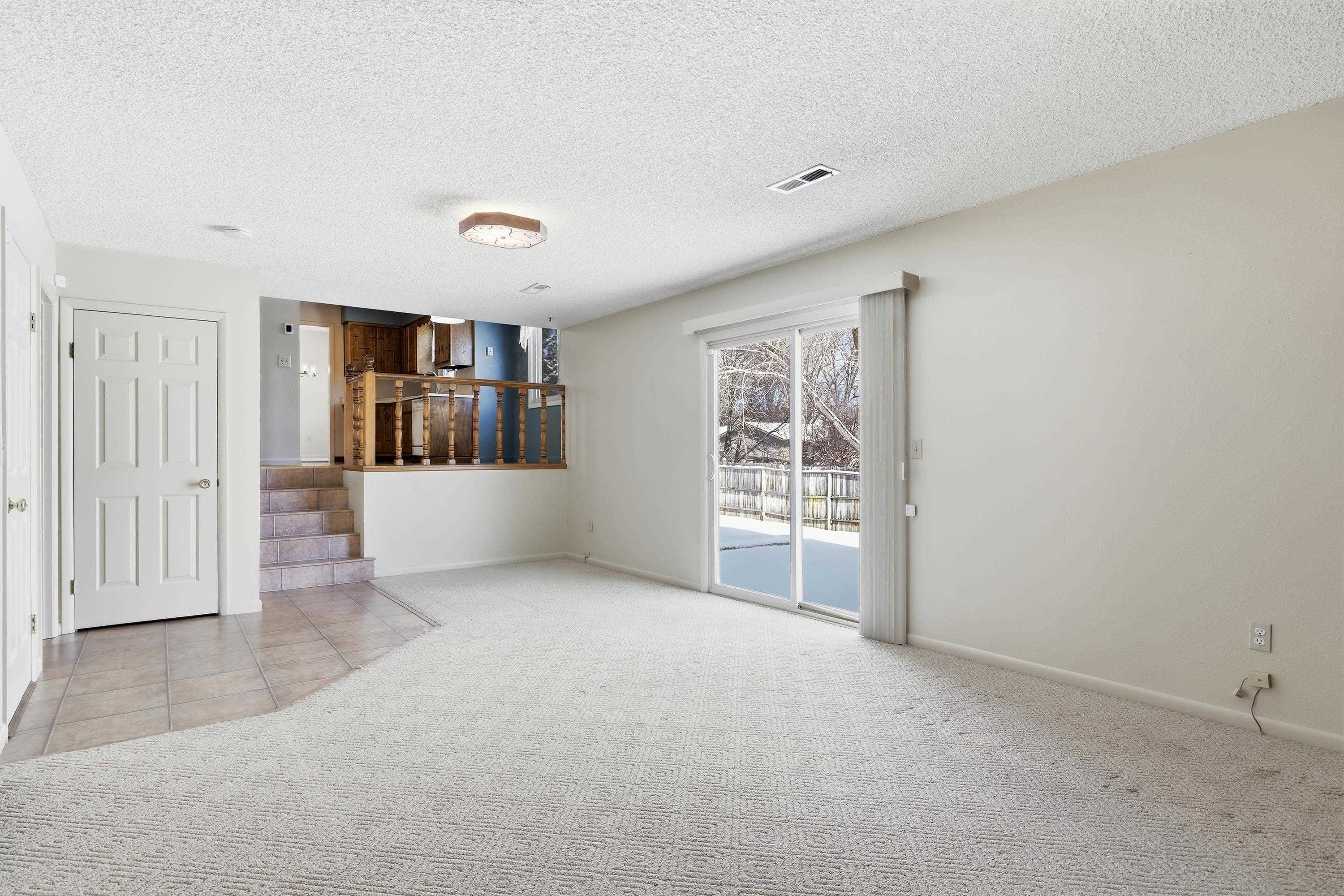 4560 Clyde Casper, WY 82609 - Photo 5 of 27