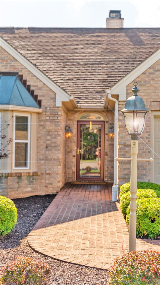 435 Raleigh Court Waynesboro, VA 22980 - Photo 8 of 46 Gallery Image 8