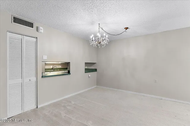 $174,000 | 1071 Edgewood Avenue South, Unit 401, Jacksonville, FL 32205