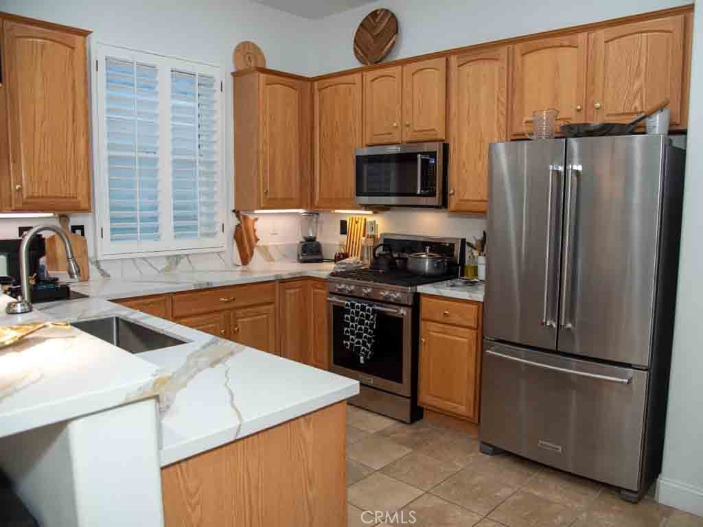 1041 Riviera Court Beaumont, CA 92223 - Photo 11 of 26