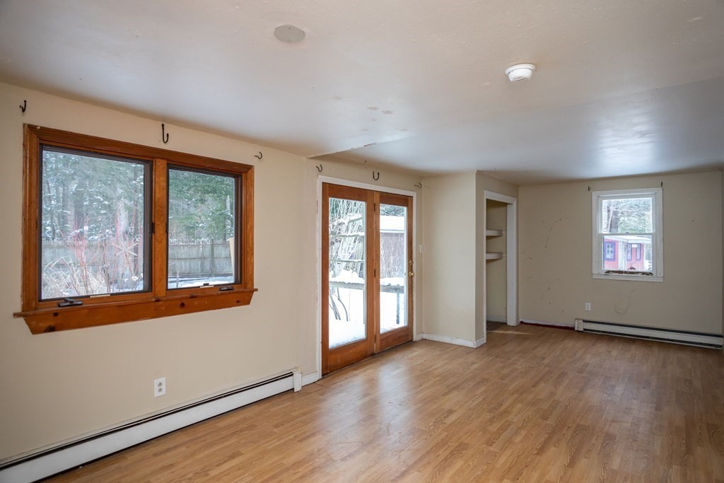 89 Chestnut Road Halifax, MA 02338 - Photo 8 of 30 Gallery Image 8