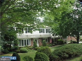 5 Elliott Road Broomall, PA 19008 - Photo 1 of 12 Gallery Image 1