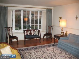 5 Elliott Road Broomall, PA 19008 - Photo 2 of 12 Gallery Image 2