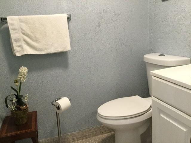 529 Flanders O, Unit 5290 Delray Beach, FL 33484 - Photo 19 of 24 87825CE7-254E-4E06-9E3A-610A02FB8477